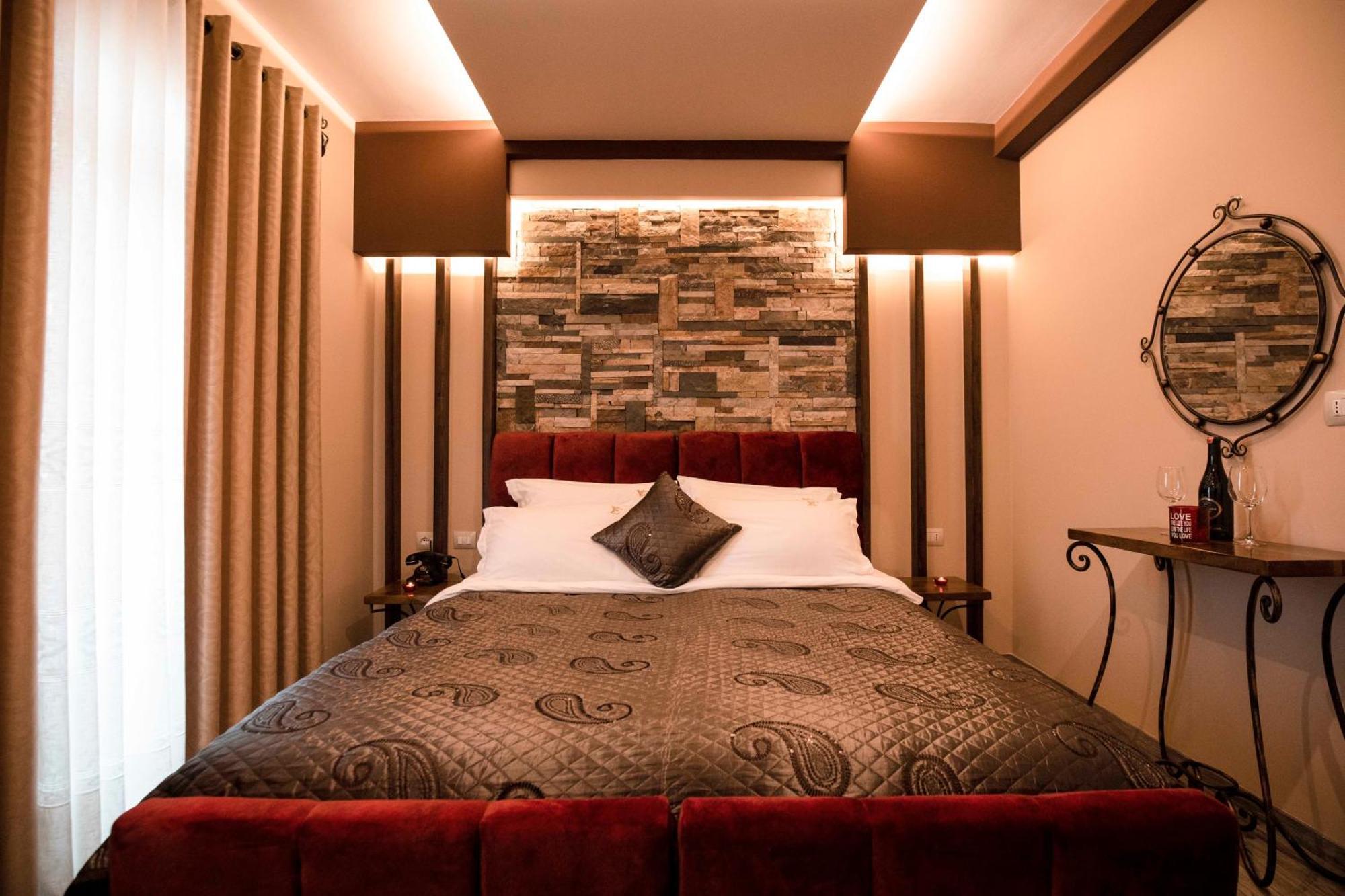Vila Eden Boutique Hotel Korce Room photo