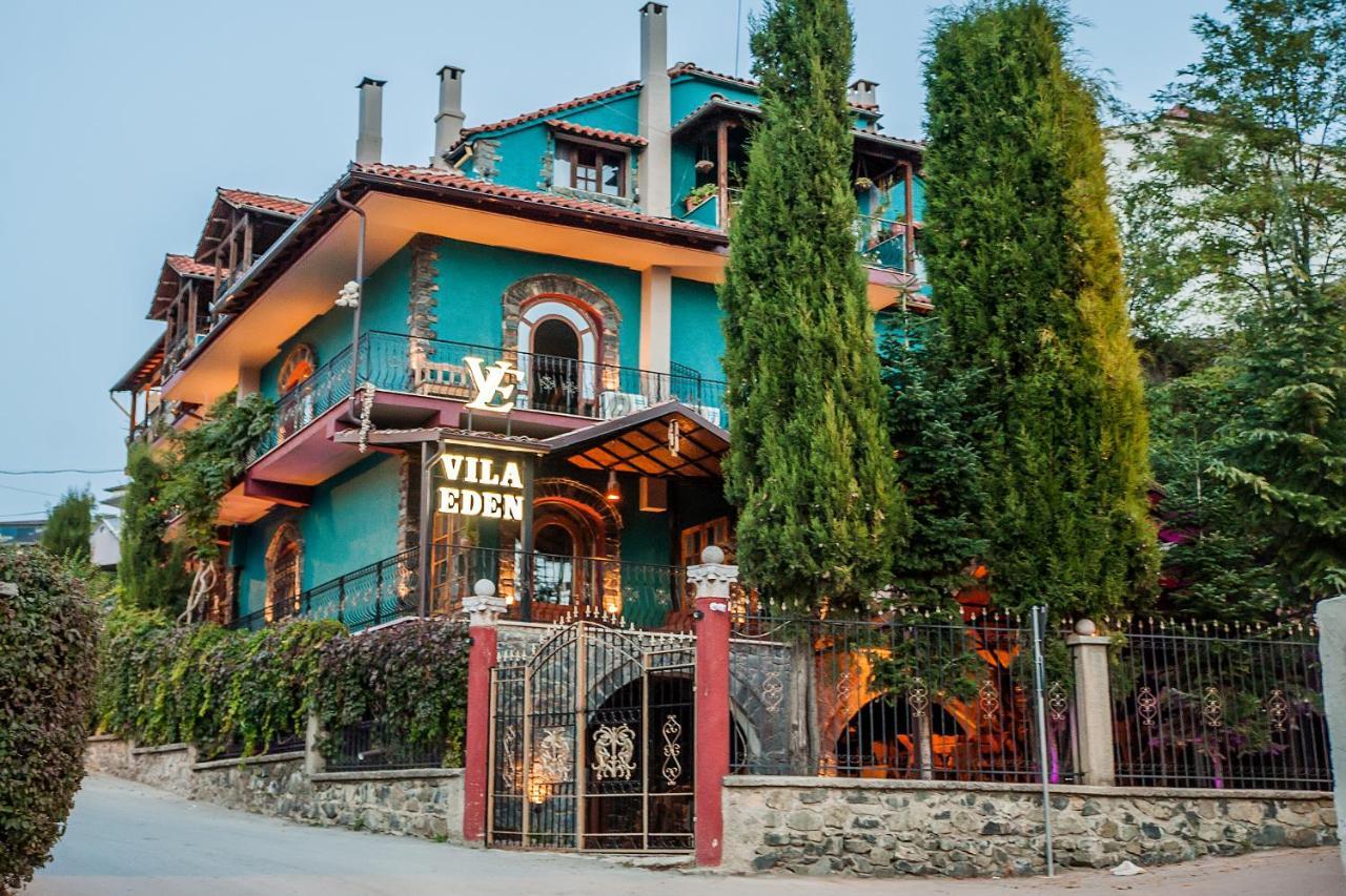 Vila Eden Boutique Hotel Korce Exterior photo
